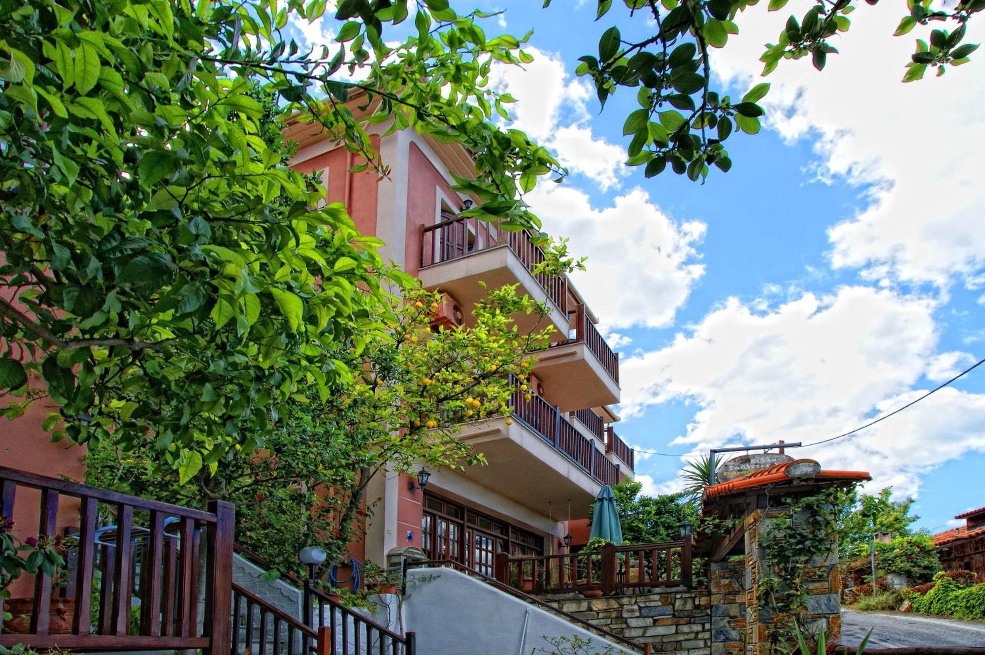 Golden Sun Hotel Agios Ioannis  Exterior photo